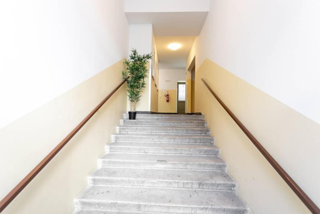 Gemuetliches L Lf13 * Wien